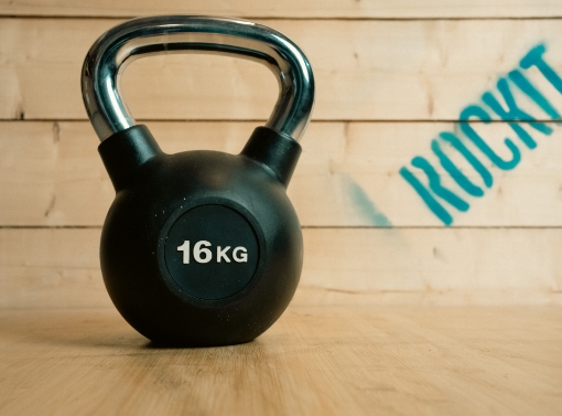 Obrázok z Čierna kettlebell 16 kg